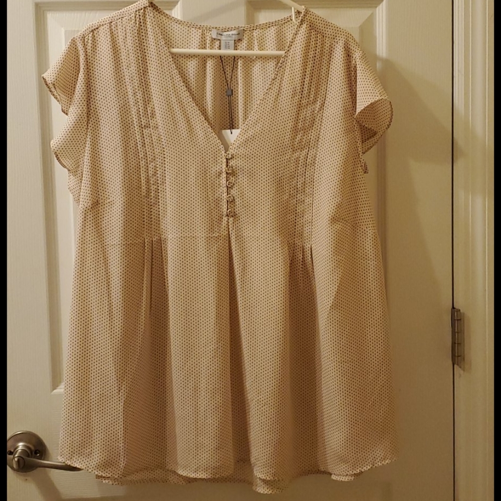 NWT Caroline Belle Blouse